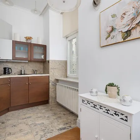 Starowislna Studio For 4 Guests Old Town Cracow By Renters 크라쿠프