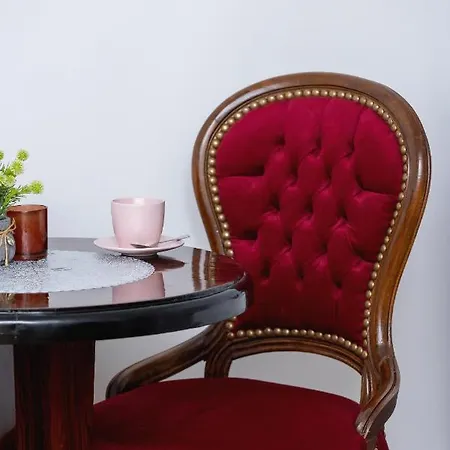 아파트 Starowislna Studio For 4 Guests Old Town Cracow By Renters 크라쿠프
